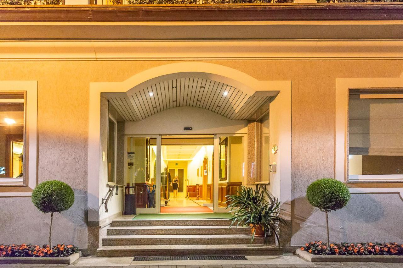 Hotel Della Torre Stresa Esterno foto