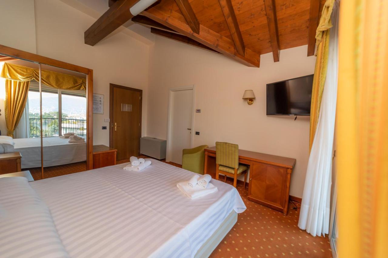 Hotel Della Torre Stresa Esterno foto