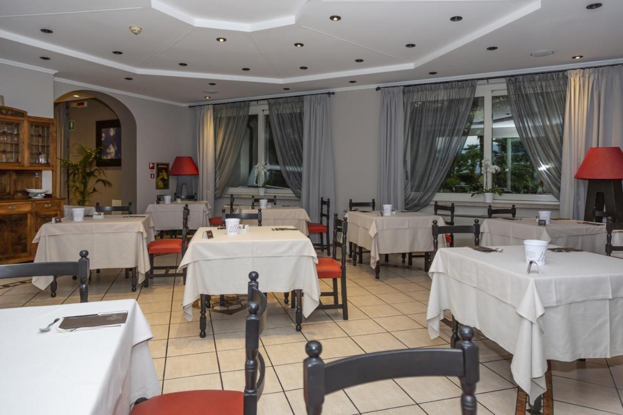 Hotel Della Torre Stresa Esterno foto