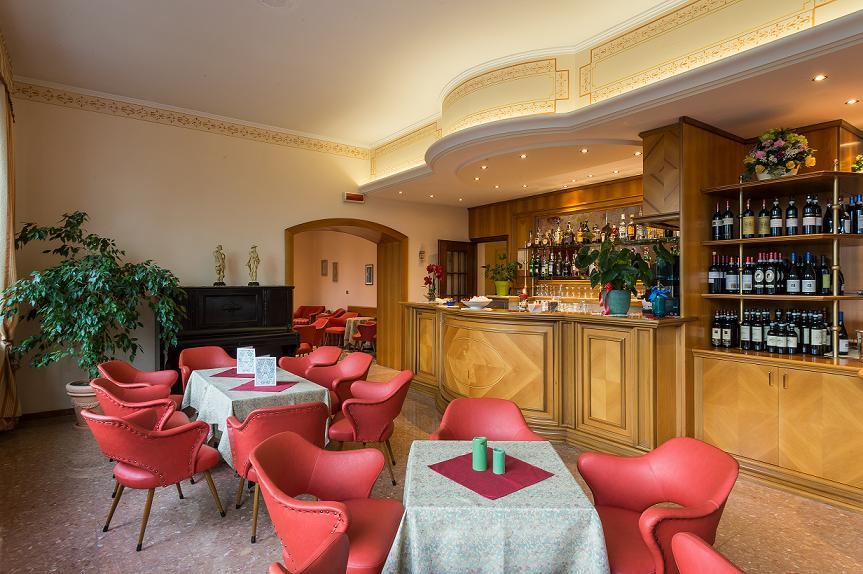 Hotel Della Torre Stresa Esterno foto